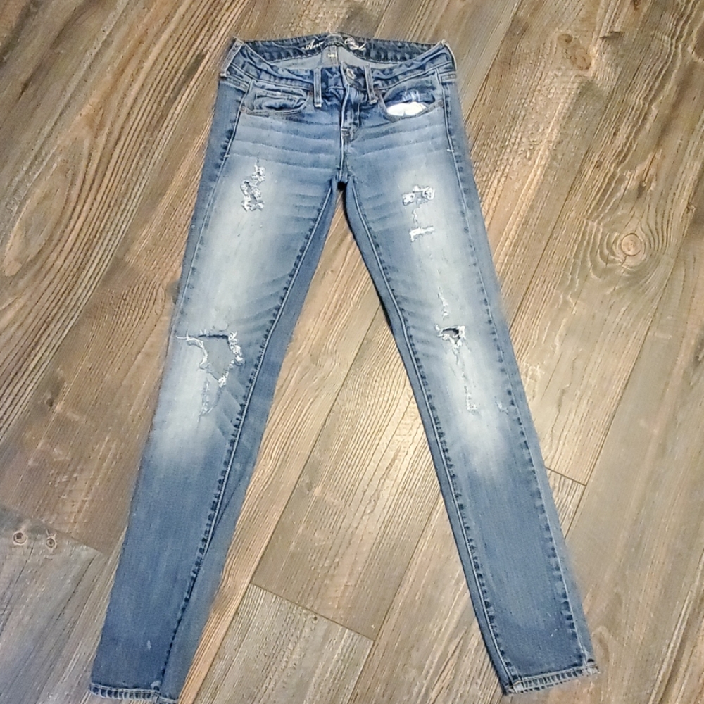 Skinny stretch ripped jeans